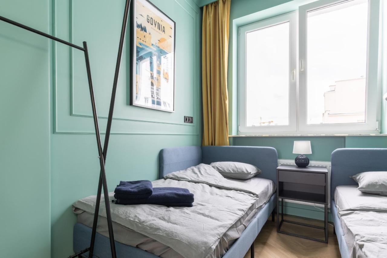 Blue Door Apartment, Swietojanska, Srodmiescie