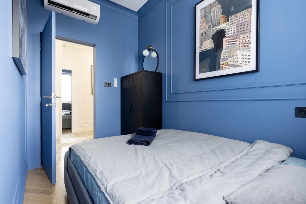 Blue Door Apartment, Swietojanska, Srodmiescie *